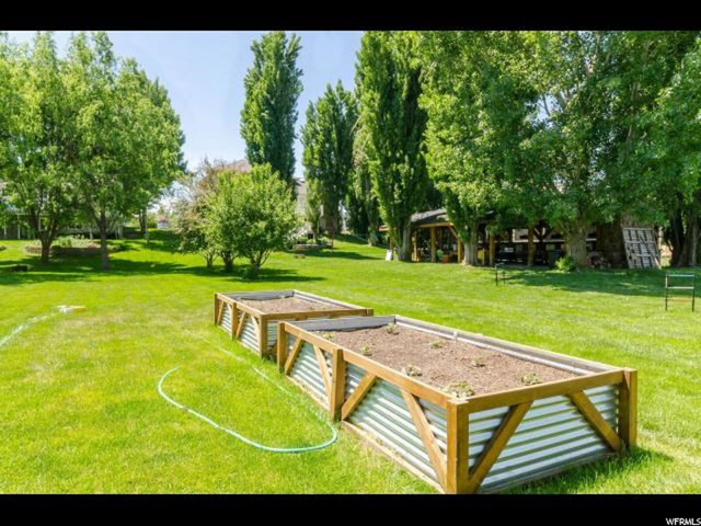 175 E 400 S, Hyrum, UT 84319 — photo 10