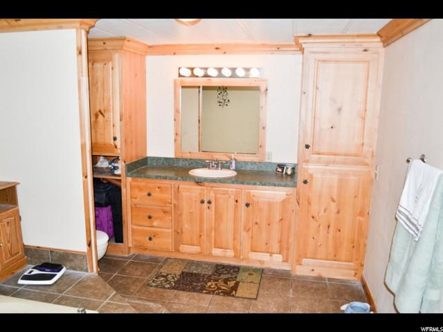 1010 S 200 E, Wellsville, UT 84339 — photo 12