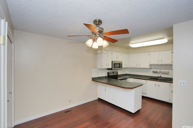 157 W Garden Park, Orem, UT 84057 — photo 5