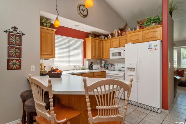 1076 W 1875 N, Clinton, UT 84015 — photo 9