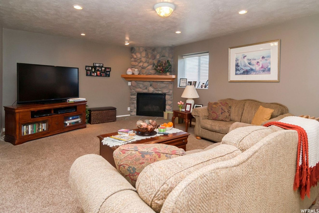 1076 W 1875 N, Clinton, UT 84015 — photo 10