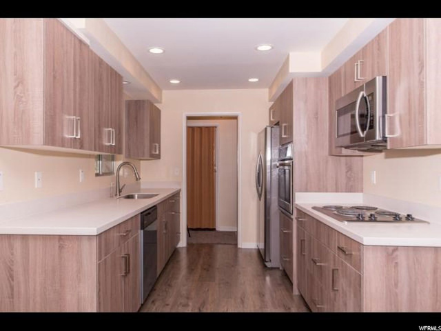 354 Lauralin Dr, Logan, UT 84321 — photo 9