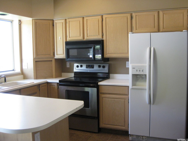 526 S 200 E, Smithfield, UT 84335 — photo 10
