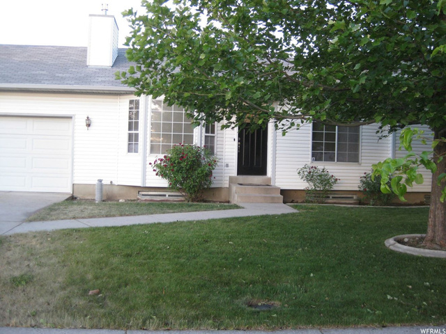 526 S 200 E, Smithfield, UT 84335 — photo 2