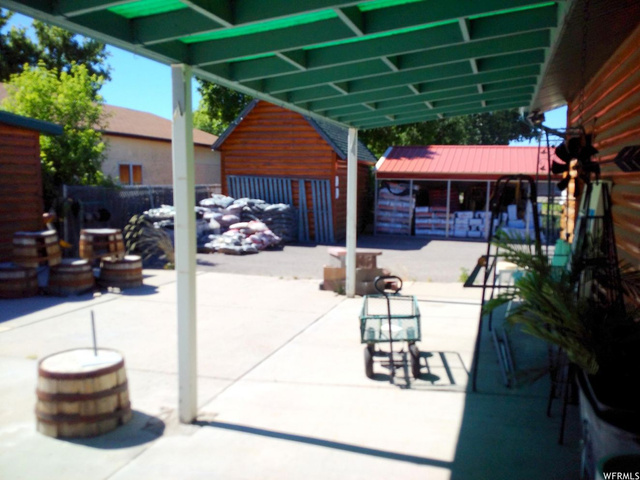 245 S Main St E, Nephi, UT 84648 — photo 4