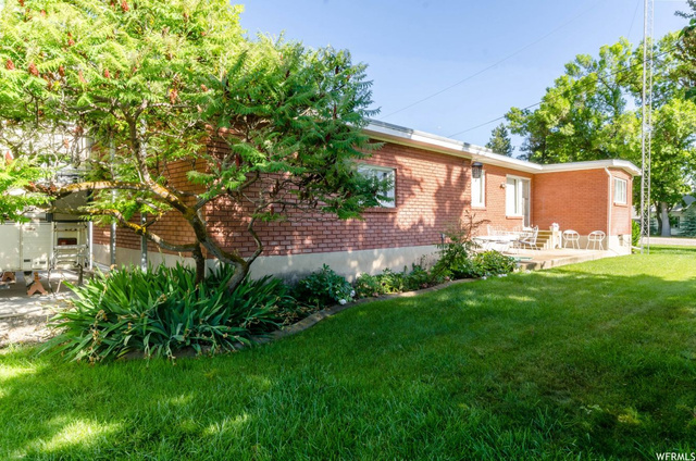 90 N Center, Wellsville, UT 84339 — photo 6