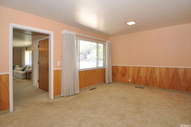 5821 S 2150 W, Roy, UT 84067 — photo 6