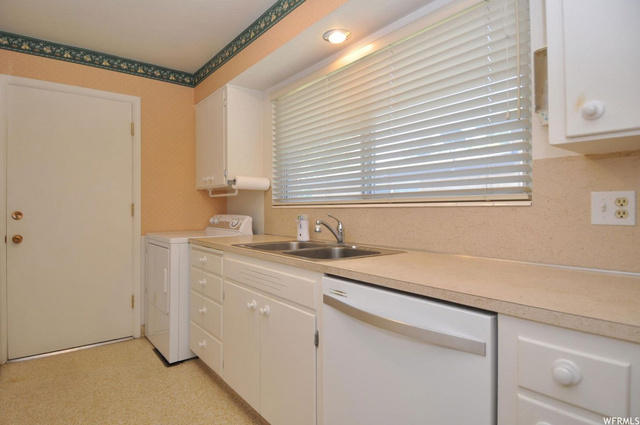 5821 S 2150 W, Roy, UT 84067 — photo 12