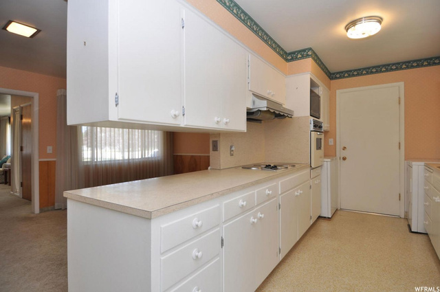 5821 S 2150 W, Roy, UT 84067 — photo 11