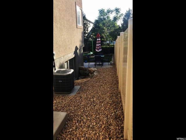 188 S 300 E, Bountiful, UT 84010 — photo 3