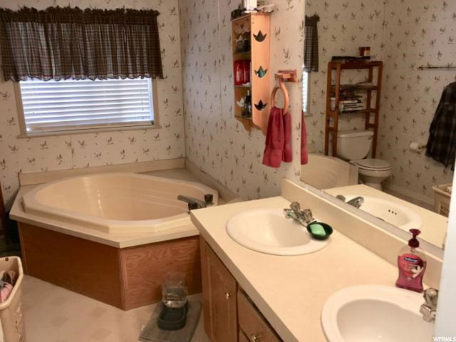 234 S 200 E, Levan, UT 84639 — photo 11