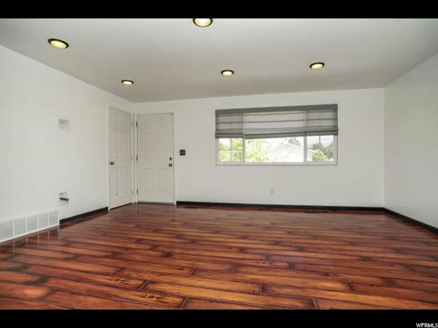 1669 N 2800 W, Clinton, UT 84015 — photo 5