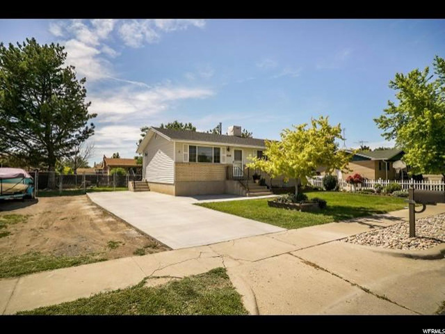 1669 N 2800 W, Clinton, UT 84015 — photo 3