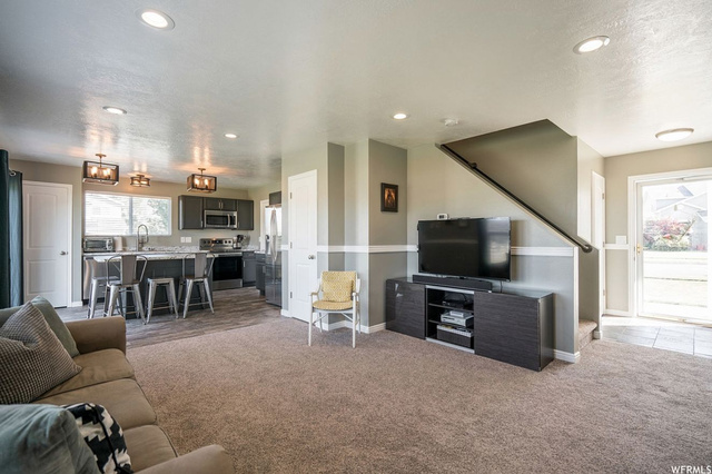 784 S 125 E, Layton, UT 84041 — photo 5
