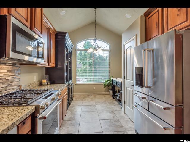 335 E Nechatel, Draper, UT 84020 — photo 5
