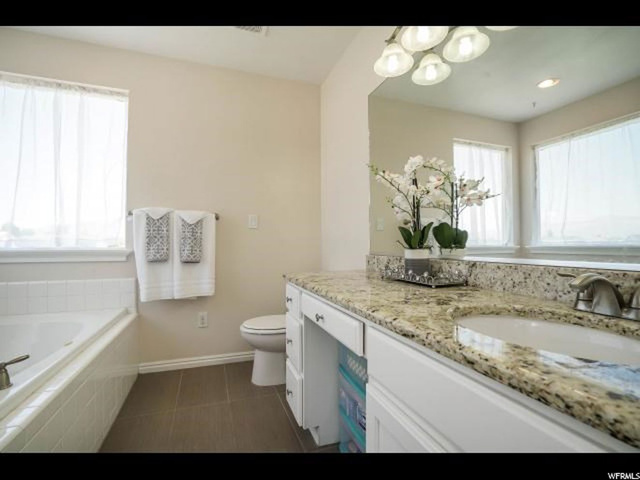 4058 W 4800 S, Roy, UT 84067 — photo 10