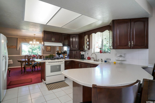 2304 Cheryle Way, Layton, UT 84040 — photo 9