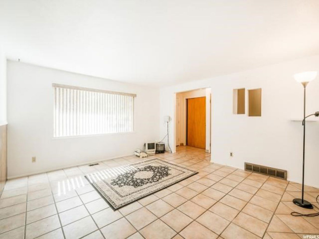 2435 N 690 W, Clinton, UT 84015 — photo 5