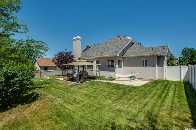 950 E Chapada Cir S, Sandy, UT 84094 — photo 5