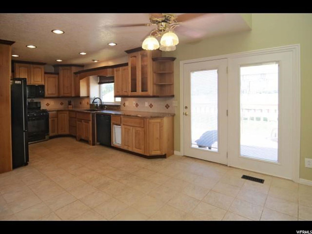 1154 W 150 S, Clearfield, UT 84015 — photo 9