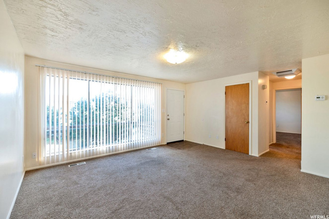 5390 S 2000 W, Roy, UT 84067 — photo 10