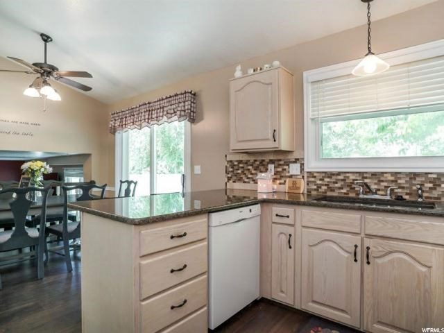 4266 S 2900 W, Roy, UT 84067 — photo 8