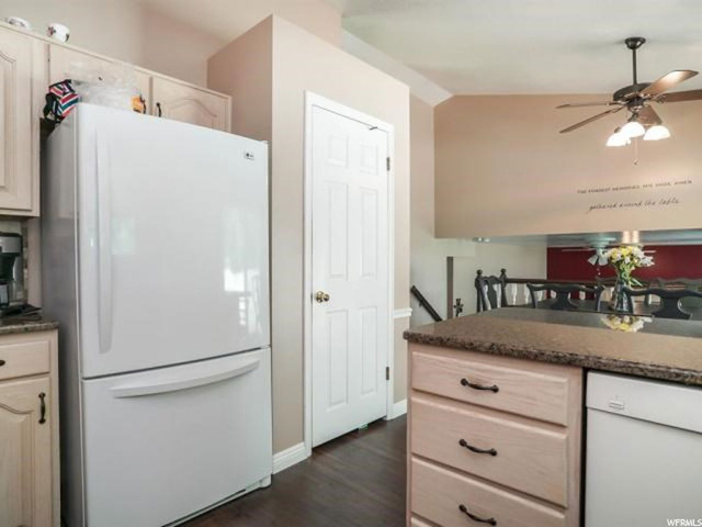 4266 S 2900 W, Roy, UT 84067 — photo 6