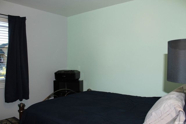 864 Willow Brook Ln, Pleasant View, UT 84404 — photo 11