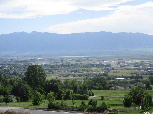 86 S 950 E #11, Hyde Park, UT 84318 — photo 12