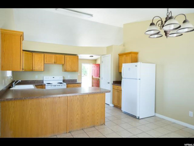 5769 S 3500 W, Roy, UT 84067 — photo 6