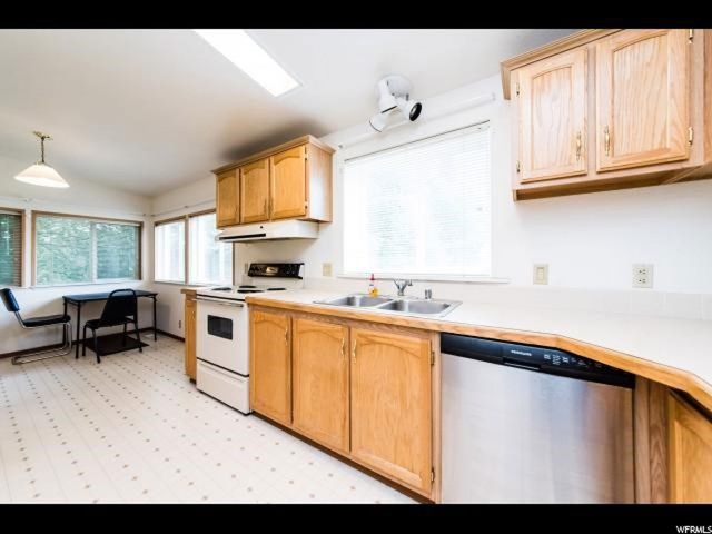 688 E Canyon Rd, Logan, UT 84321 — photo 9