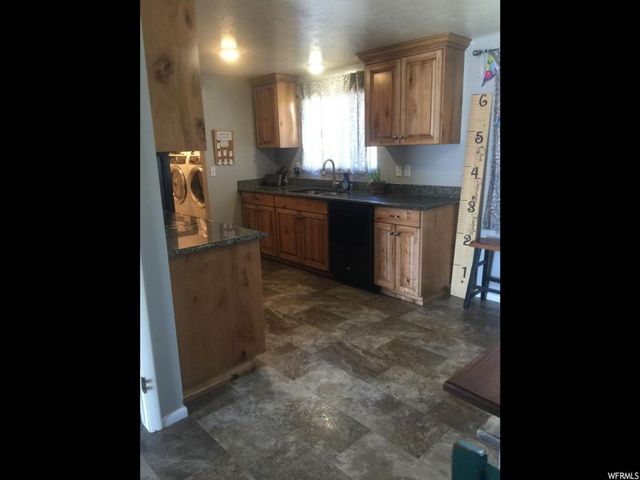 271 N 150 E, Delta, UT 84624 — photo 2
