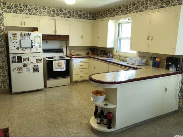 738 N 600 E, Logan, UT 84321 — photo 6