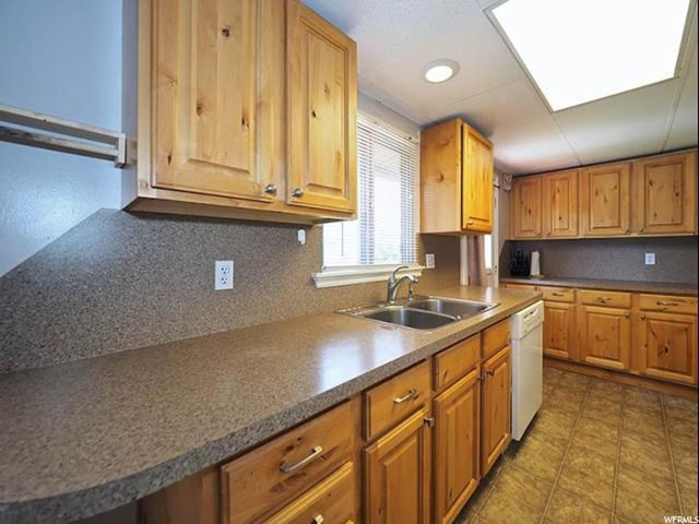 945 E Rancho Blvd, Ogden, UT 84404 — photo 4