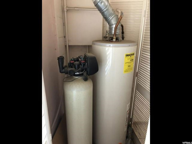 5650 S 2800 W, Roy, UT 84067 — photo 12