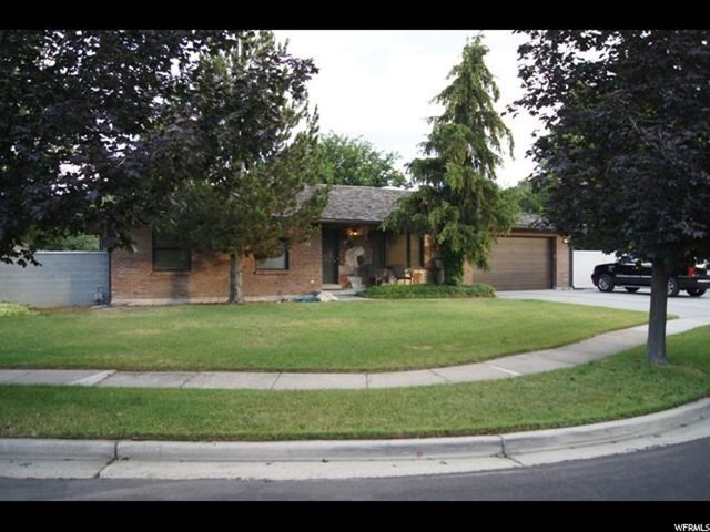 569 E Channel Cir, Murray, UT 84107 — photo 2