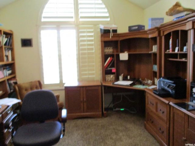 267 E 2230 #b N #B, North Logan, UT 84341 — photo 10