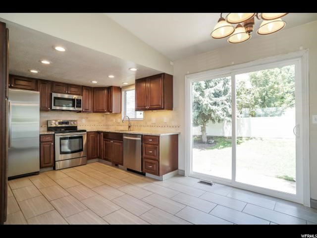 1157 E 2450 N, Layton, UT 84040 — photo 7