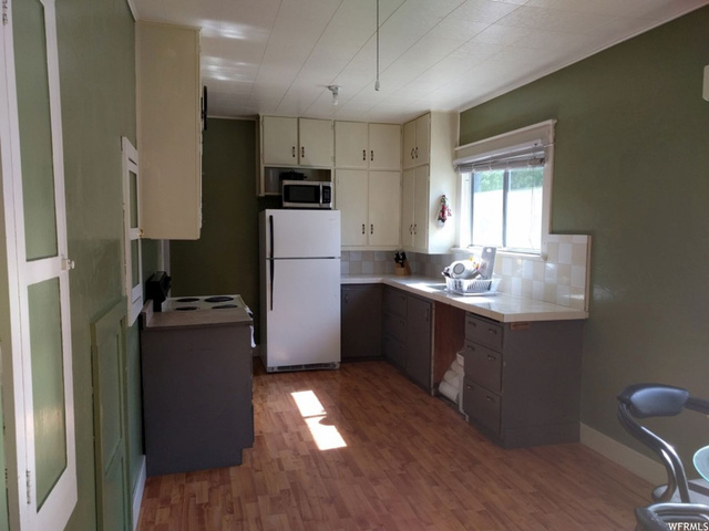 38 W 400 S, Logan, UT 84321 — photo 3