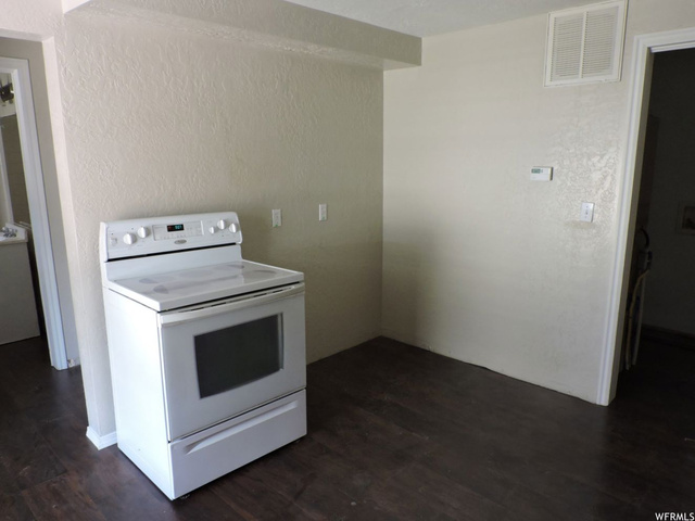 437 32nd, Ogden, UT 84404 — photo 6