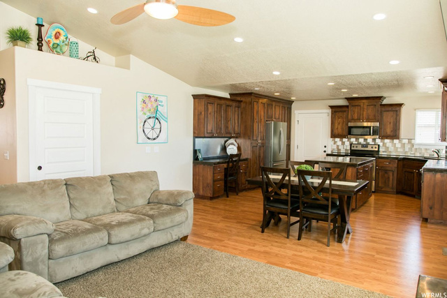 1530 S 500 E, Bountiful, UT 84010 — photo 9