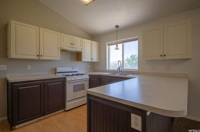 76 S 1250 E, Hyrum, UT 84319 — photo 11
