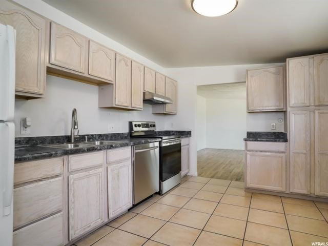 682 E 1050 N, Ogden, UT 84404 — photo 11