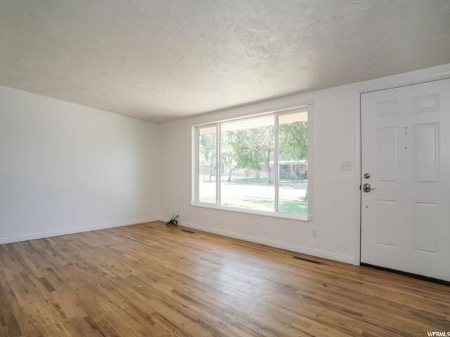 682 E 1050 N, Ogden, UT 84404 — photo 4