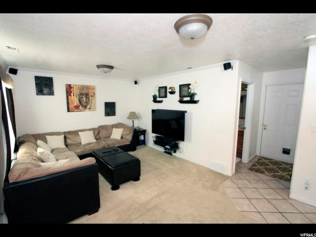 1619 N 2225 W, Clinton, UT 84015 — photo 4