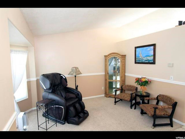 1619 N 2225 W, Clinton, UT 84015 — photo 2