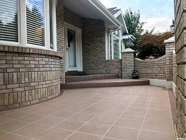 618 Brentwood Ln, Bountiful, UT 84010 — photo 6