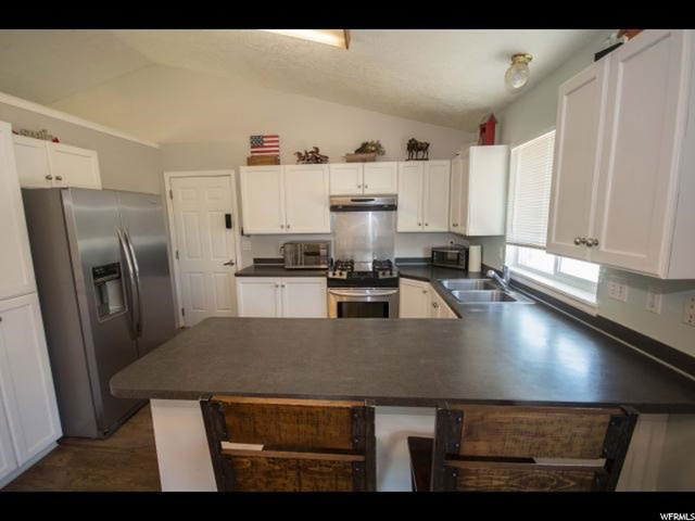 73 S 1250 E, Hyrum, UT 84319 — photo 5