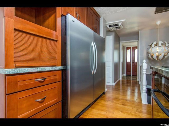 2500 E Vail Cir, Sandy, UT 84093 — photo 7