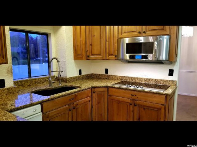 2259 E Rolling Oaks Ln, Layton, UT 84040 — photo 6